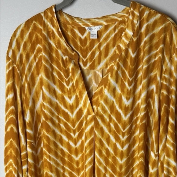 CATO Tunic Top Plus Size 18W 20W Blouse 3/4 Roll-Tab Sleeves Stretch Gold Yellow - Picture 3 of 7